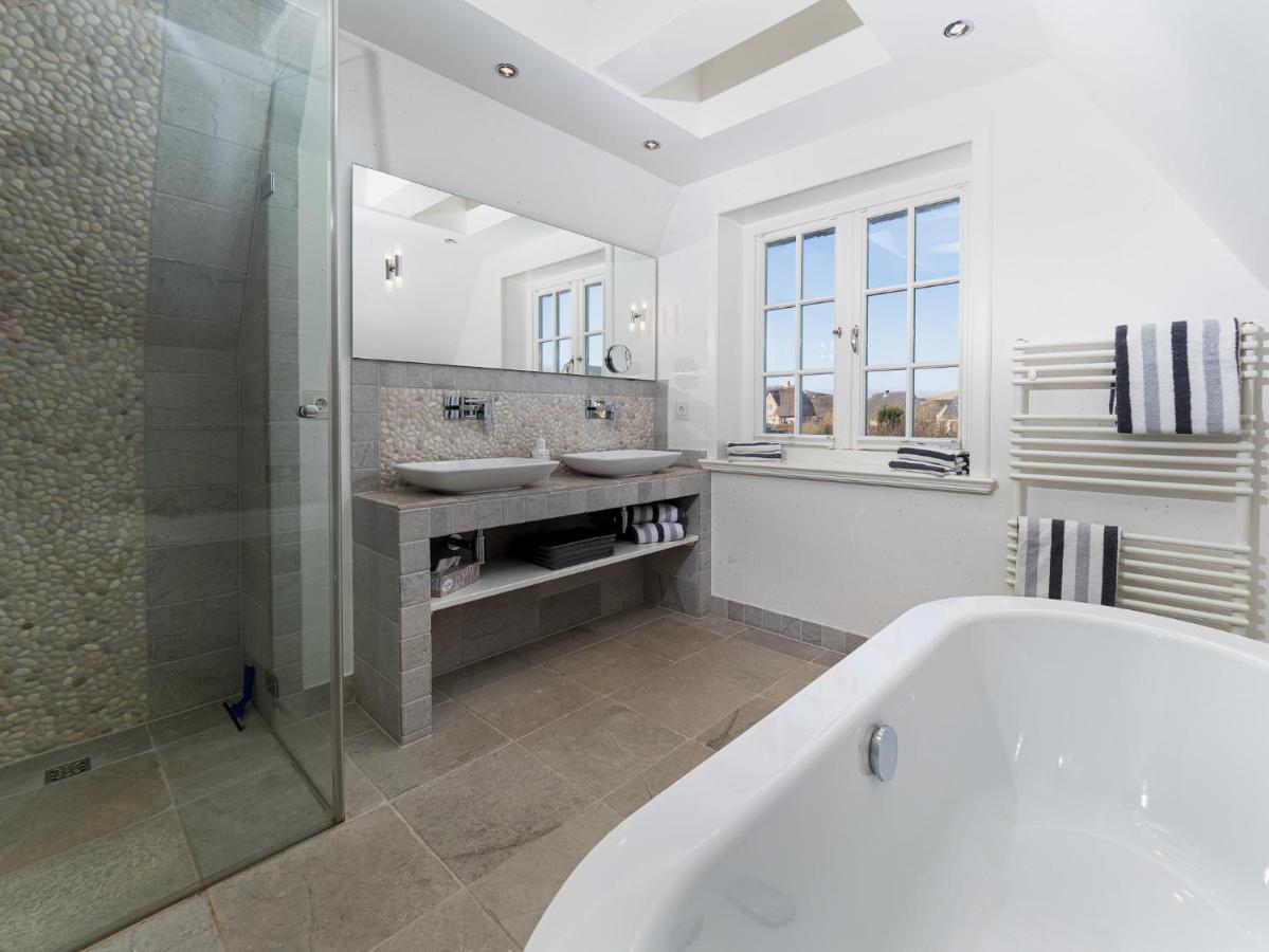 Reet Strandhaus Holiday home Wenningstedt-Braderup